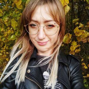 Dragonniel artist avatar