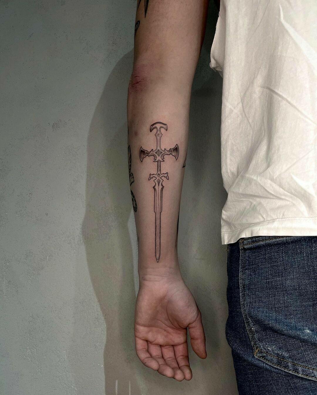 Inksearch tattoo Fame Tattoo
