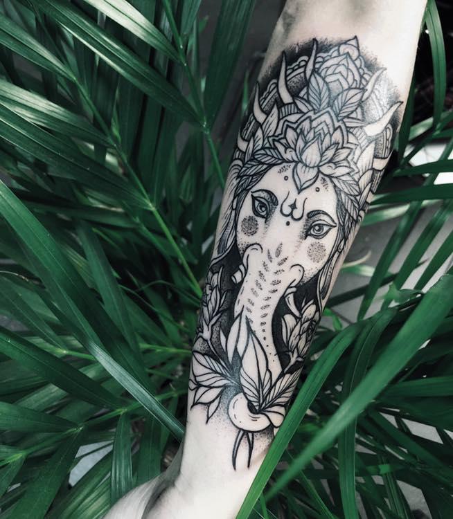 Inksearch tattoo Oliwia Daszkiewicz - Zmierzloki Tattoo