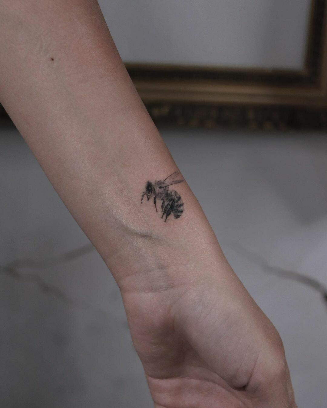 Inksearch tattoo Joasia Luna