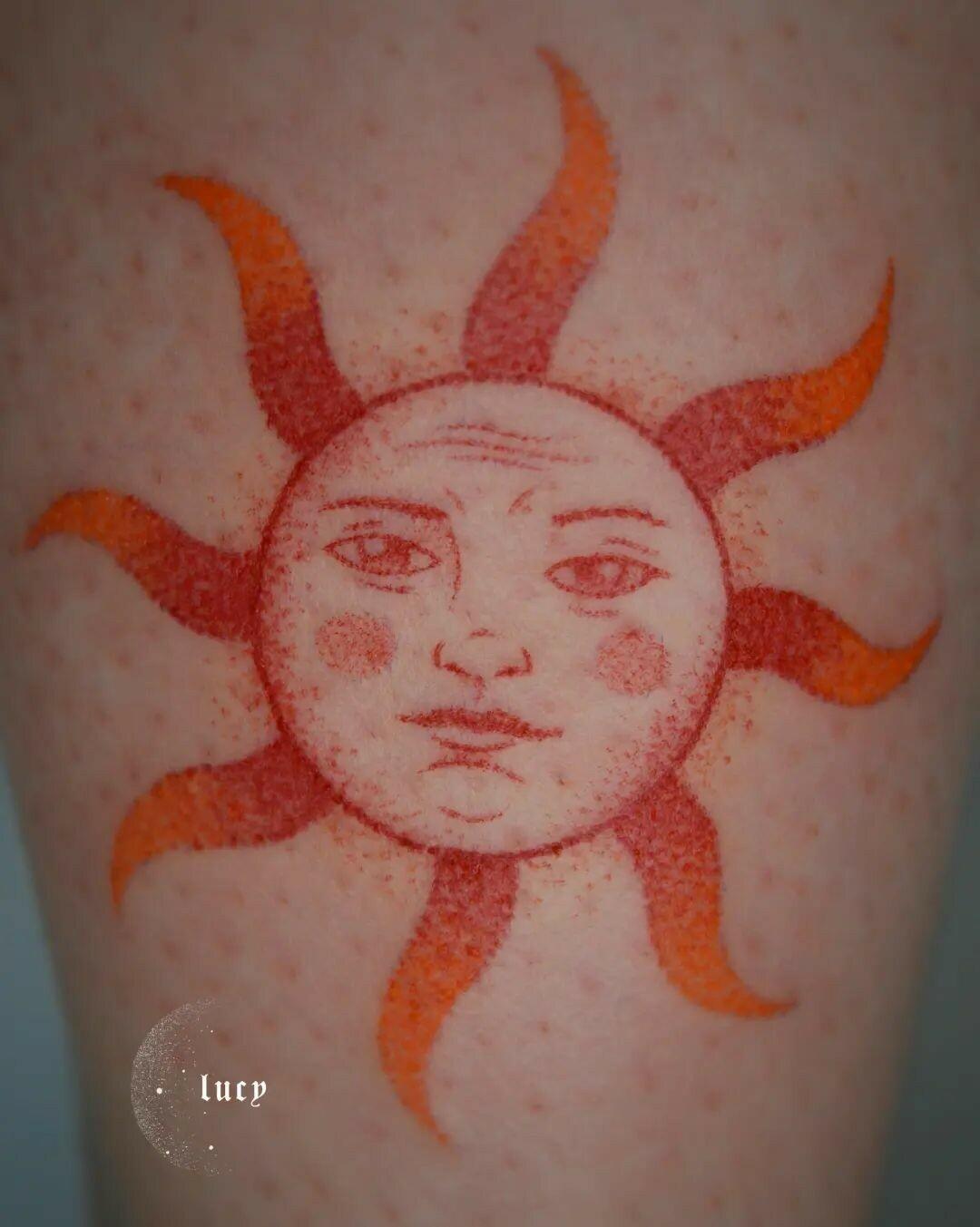 Inksearch tattoo Lucy_handpoke