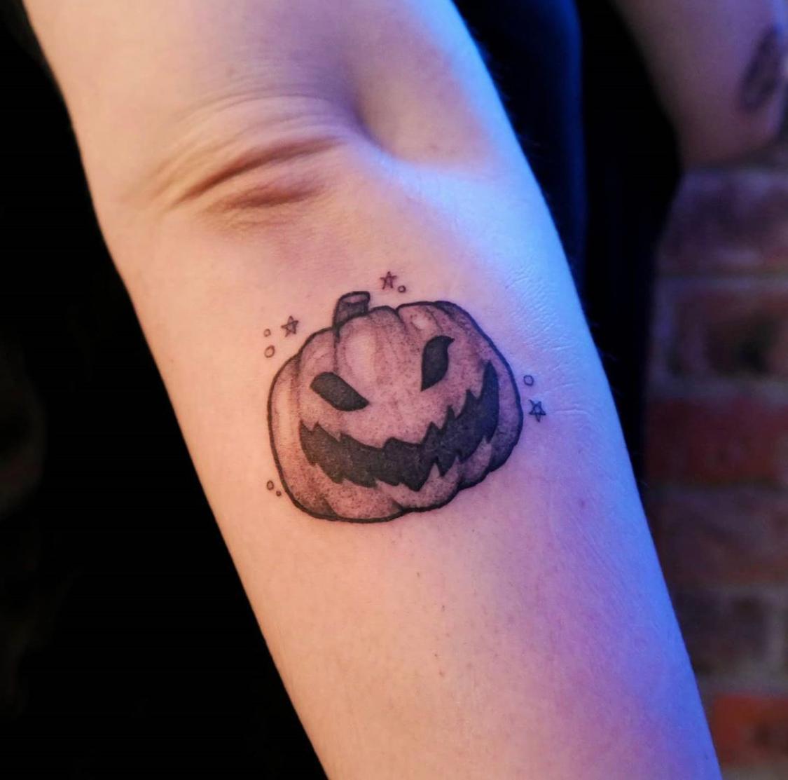 Inksearch tattoo Dodola Tattoo