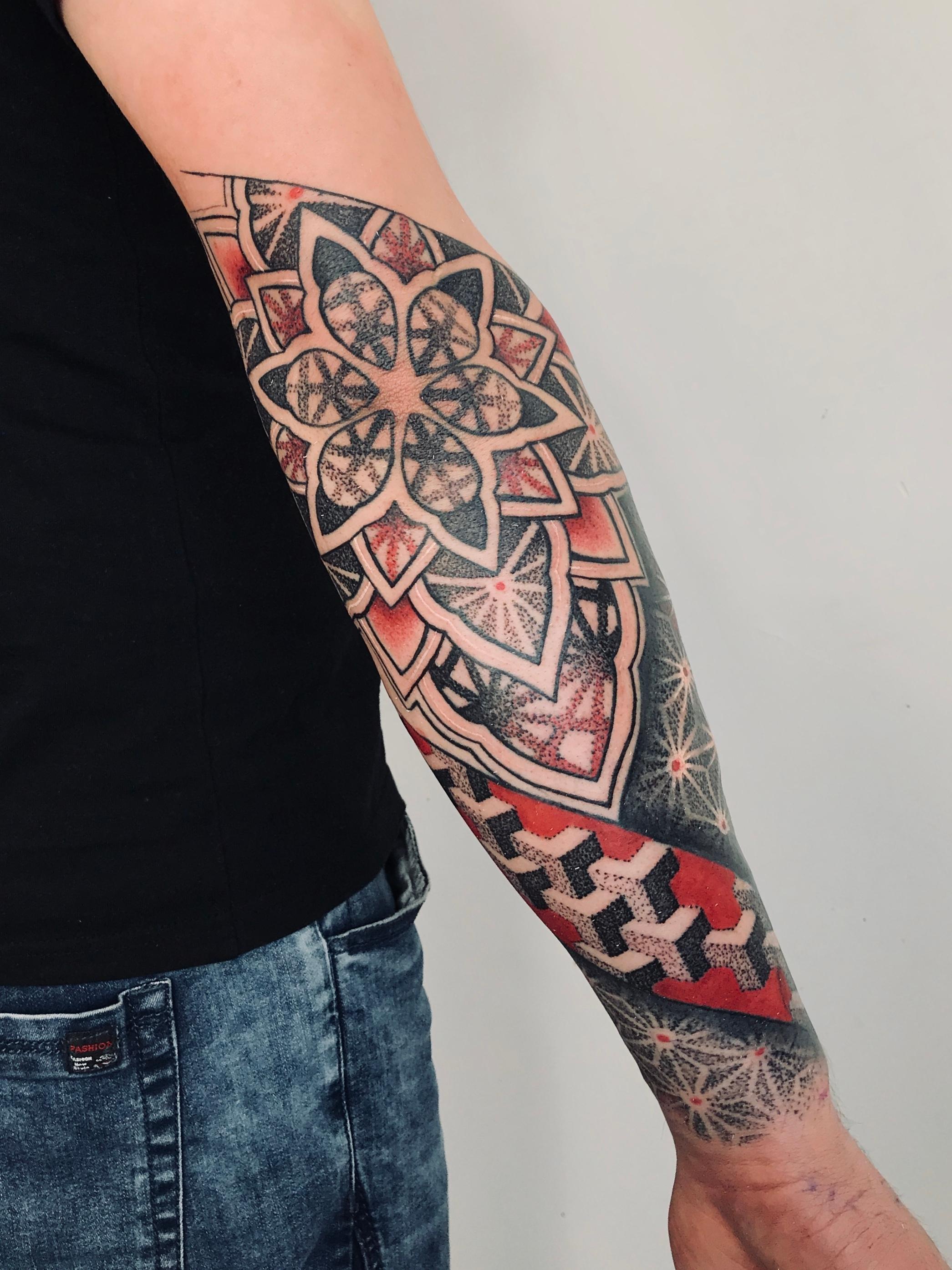 Inksearch tattoo Geometric Johny