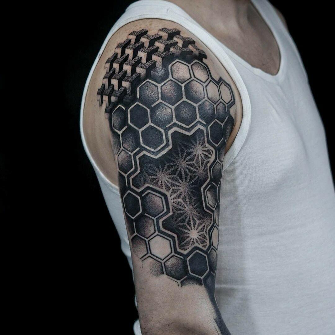 Inksearch tattoo Geometric Johny