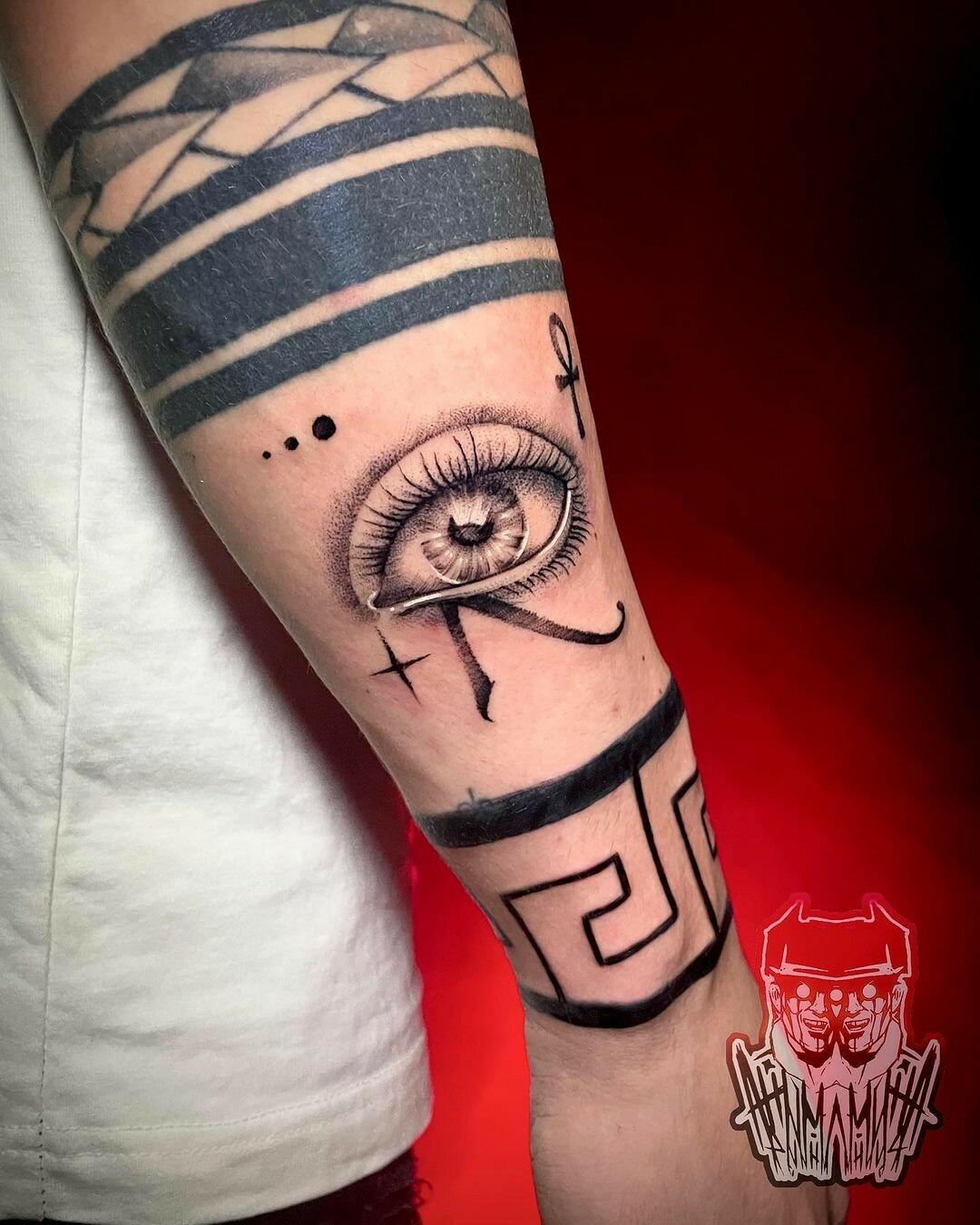 Inksearch tattoo Vladislav Krupetsky