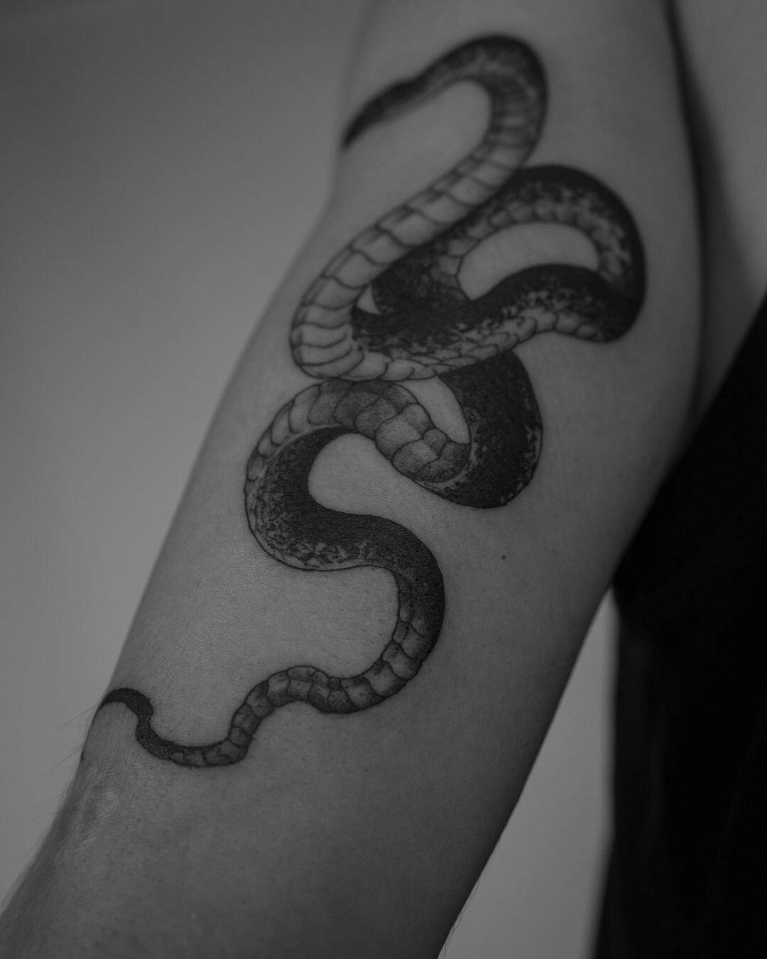 Inksearch tattoo Bones_tatts