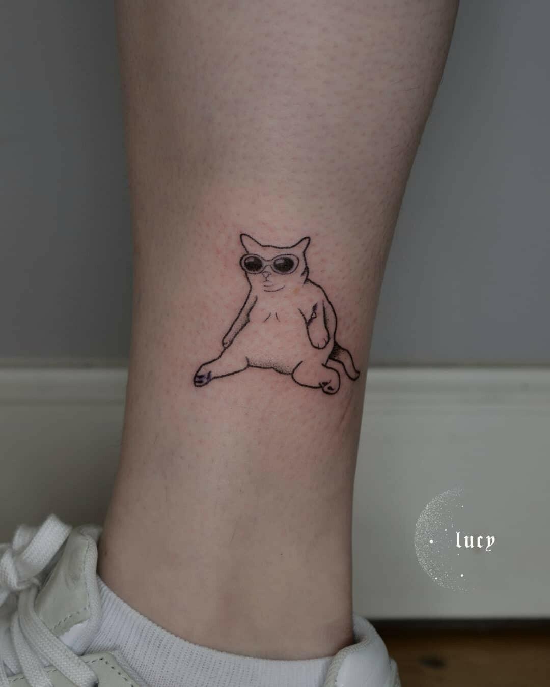 Inksearch tattoo Lucy_handpoke