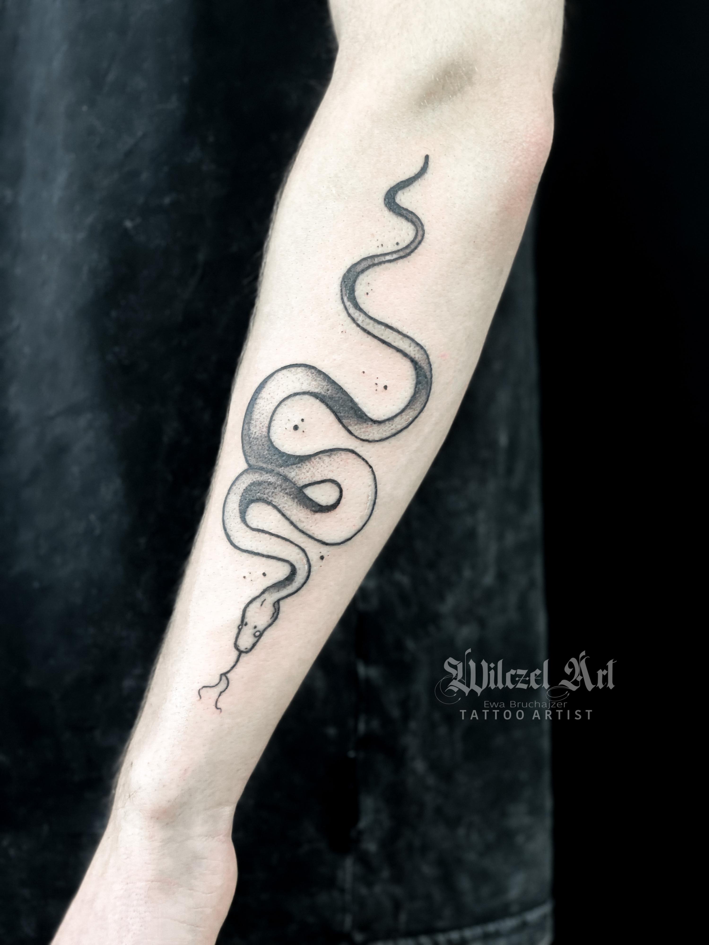Inksearch tattoo Wilczeł
