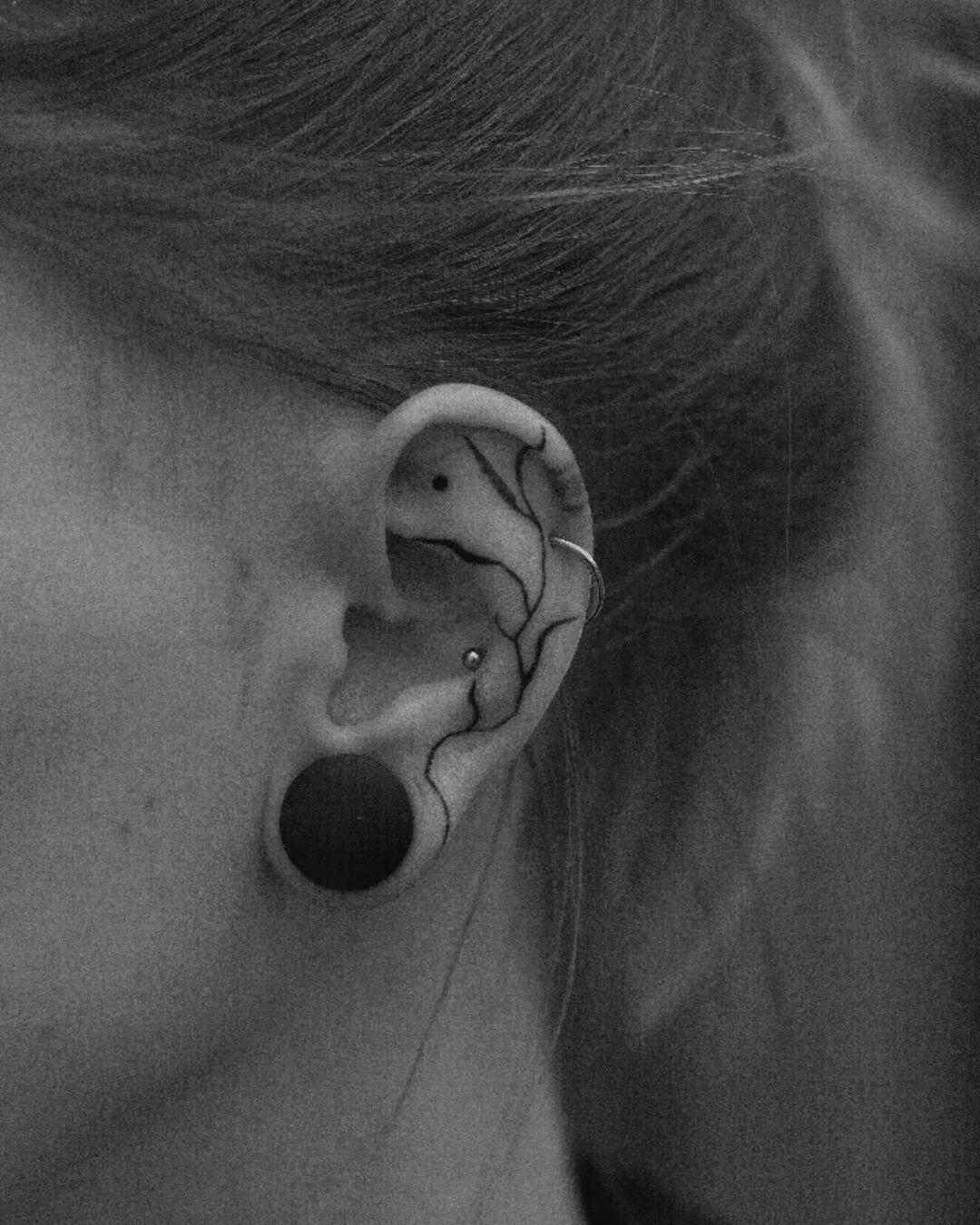 Inksearch tattoo Sny Pracownia