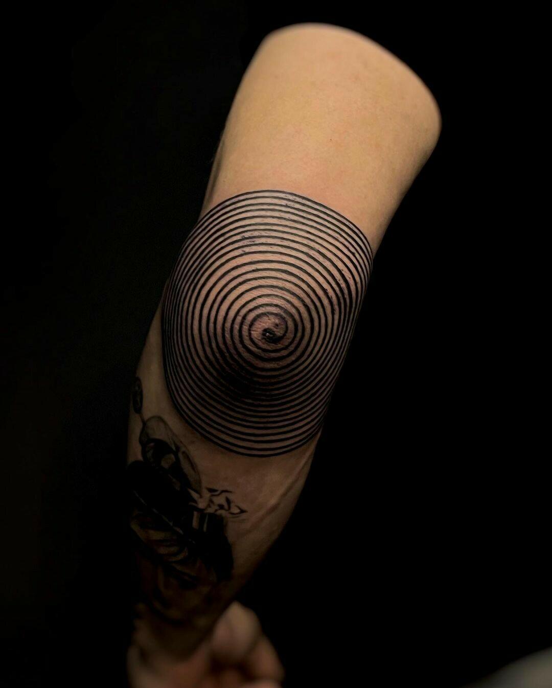 Inksearch tattoo Venomdopee