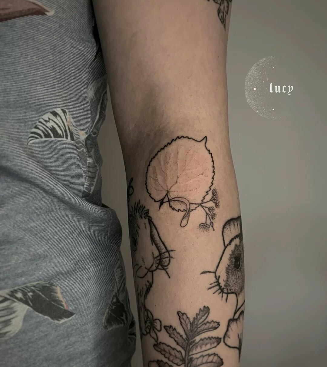 Inksearch tattoo Lucy_handpoke