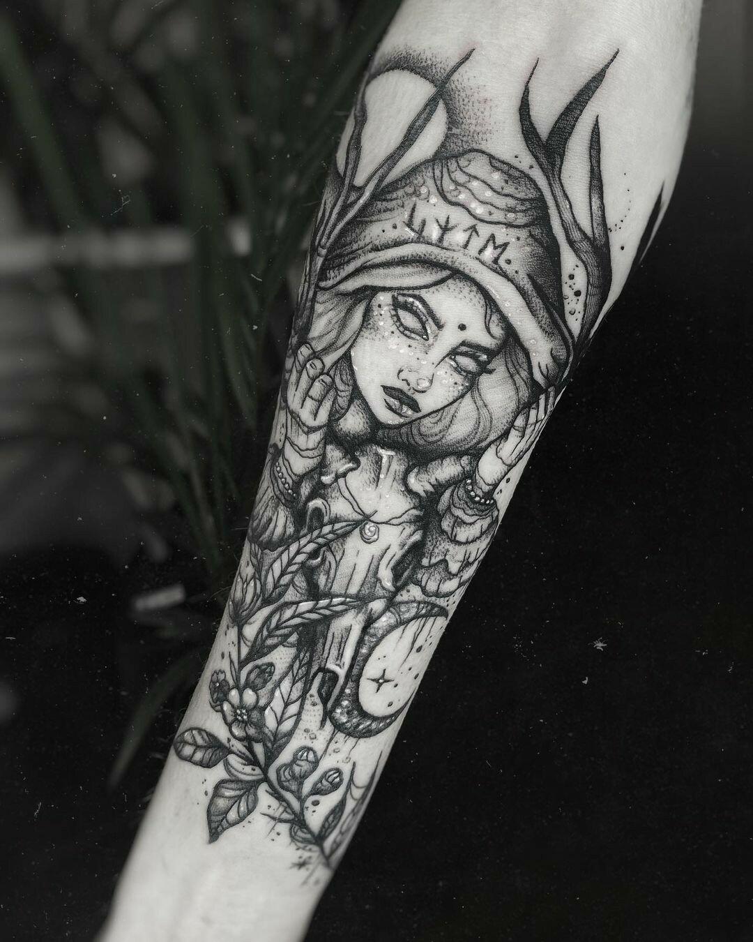Inksearch tattoo Emanuela Latoszek 🌙 The Sacred Touch ⚜️