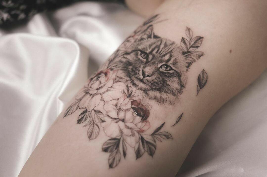 Inksearch tattoo Joasia Luna
