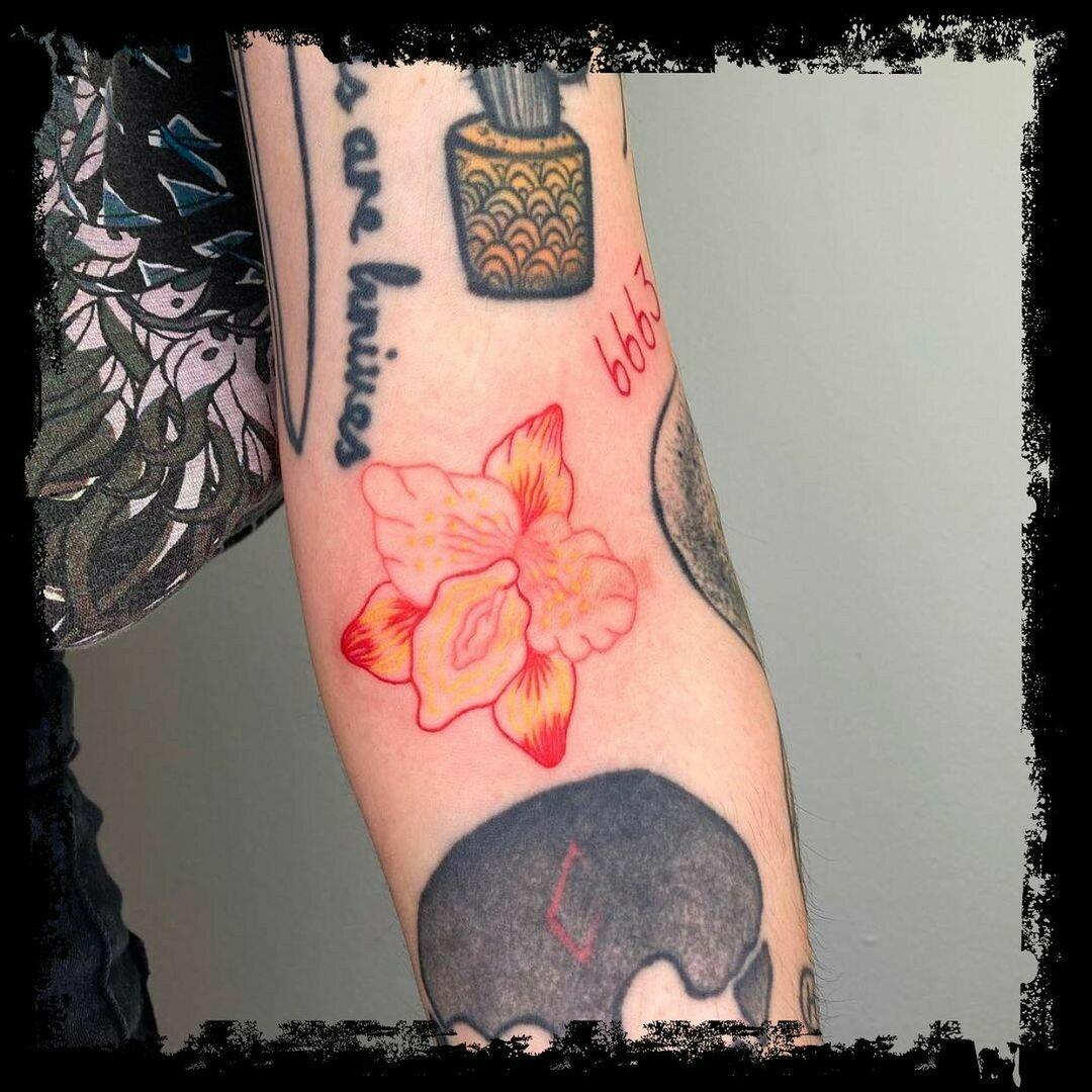 Inksearch tattoo Hot Ball Dąbrowa Górnicza