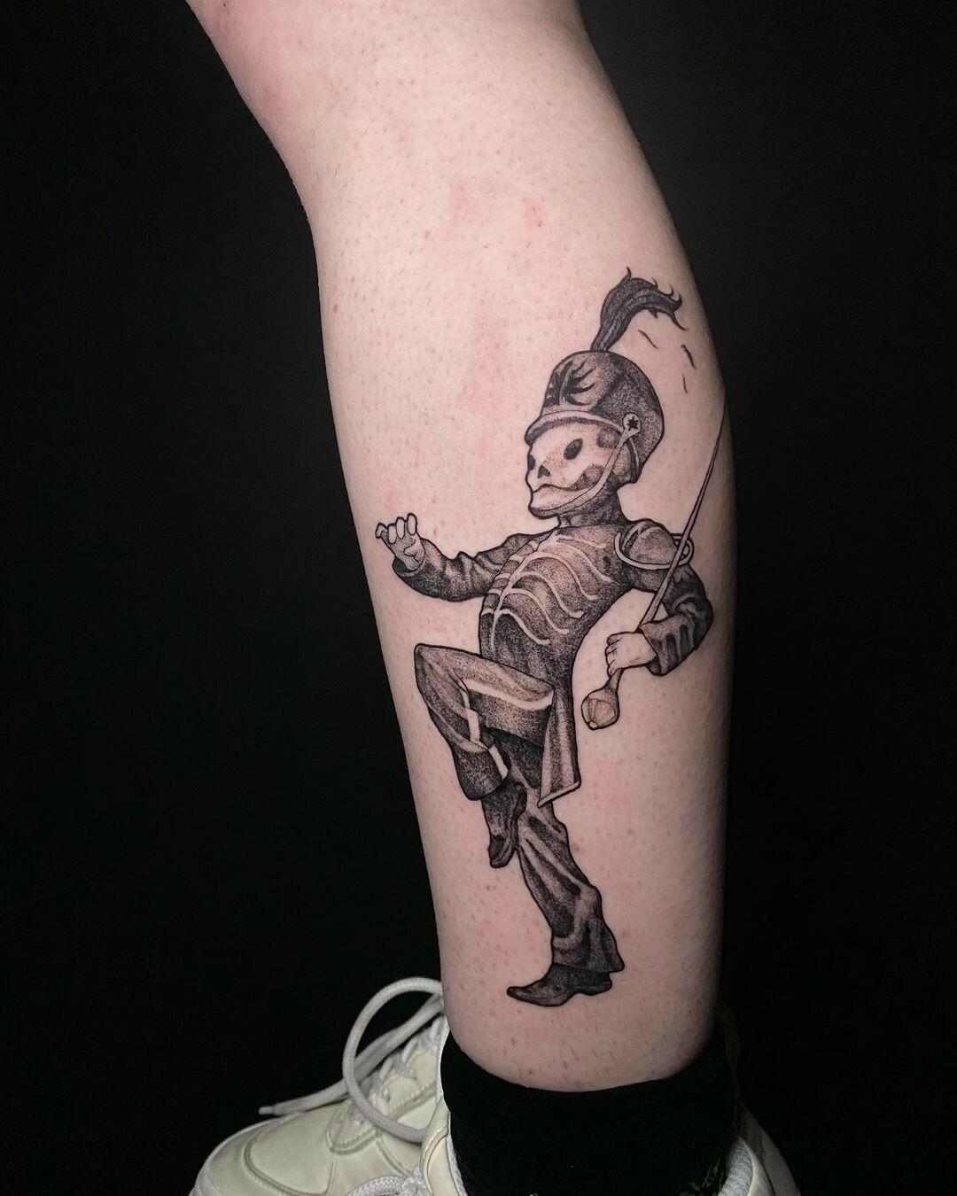 Inksearch tattoo Modliszka Studio Tatuażu