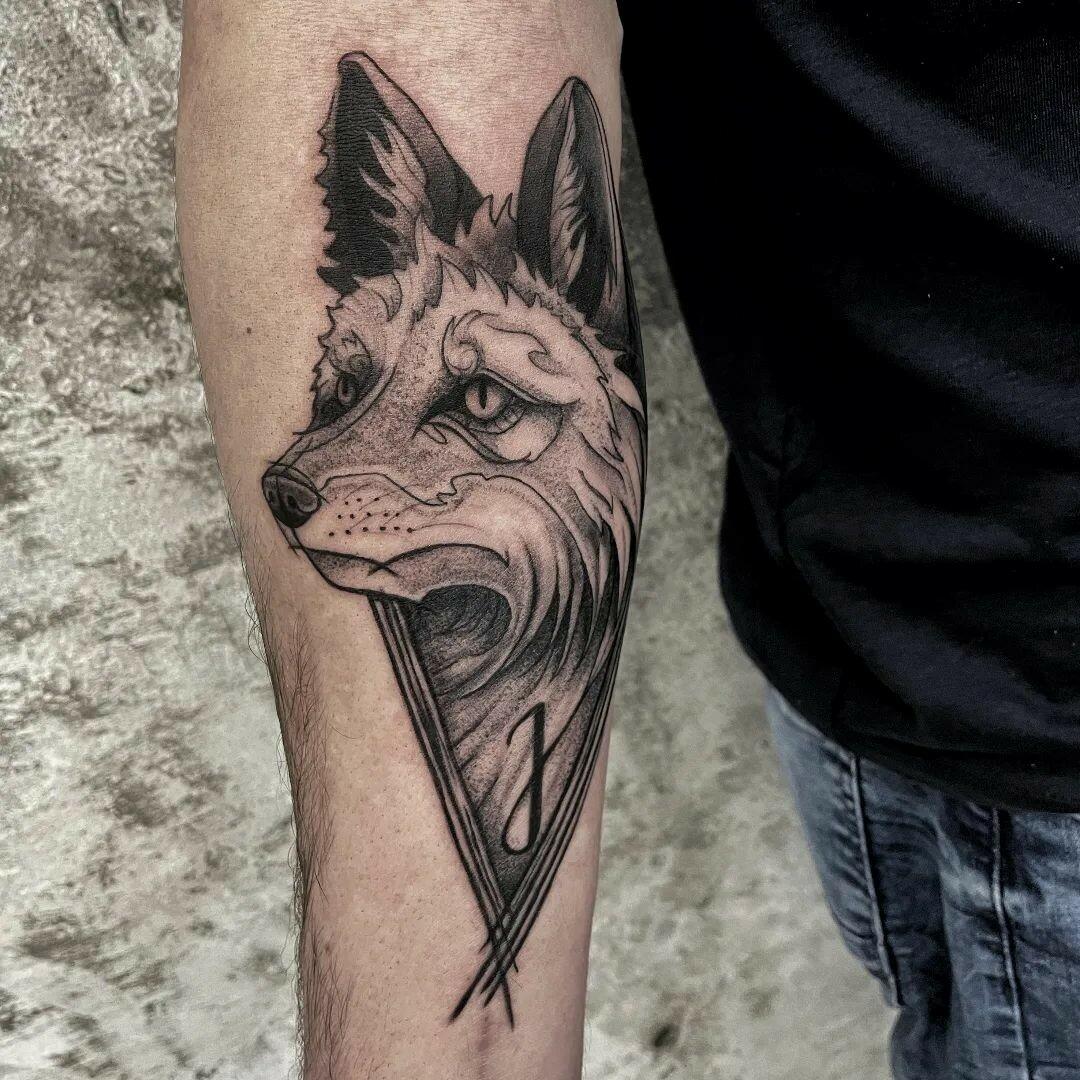 Inksearch tattoo Speak In Color