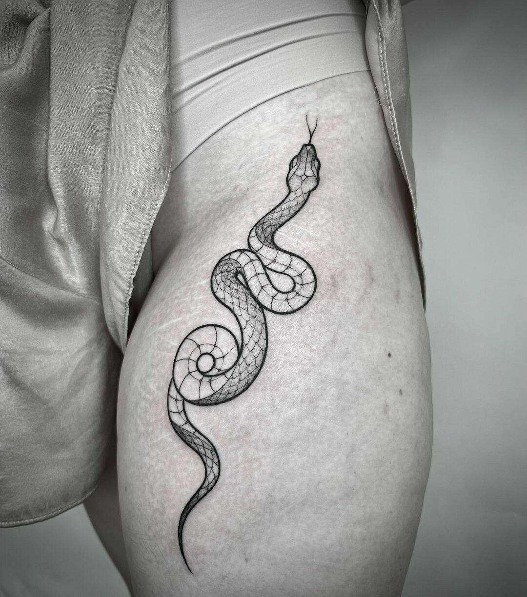 Inksearch tattoo Ola Płocidem