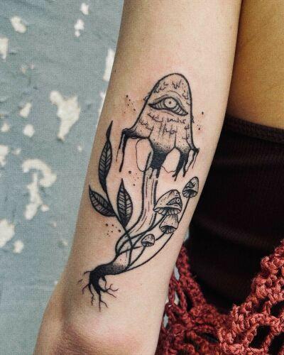 Daria Zoe Dąbrowska inksearch tattoo