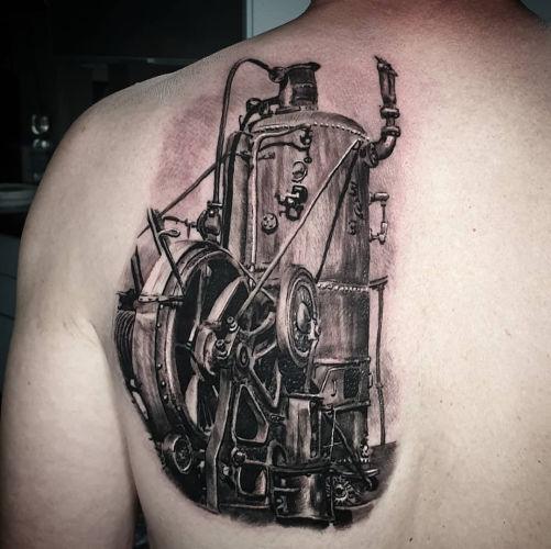 Krzysztof Mliczek inksearch tattoo