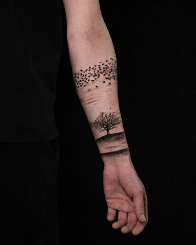 Horyzont inksearch tattoo