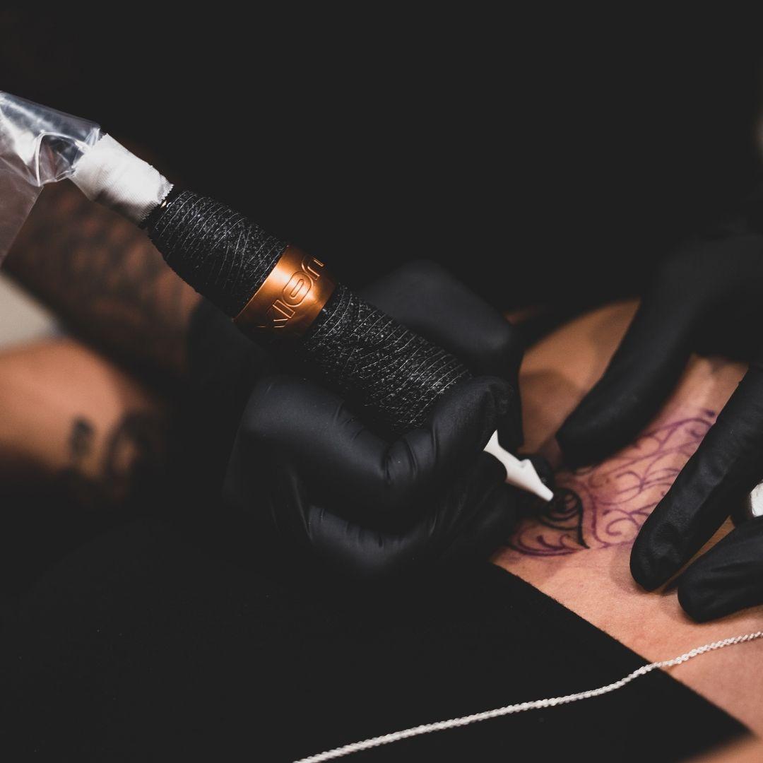"Tattoourist in London" – Check out the Best Tattoo Studios in London